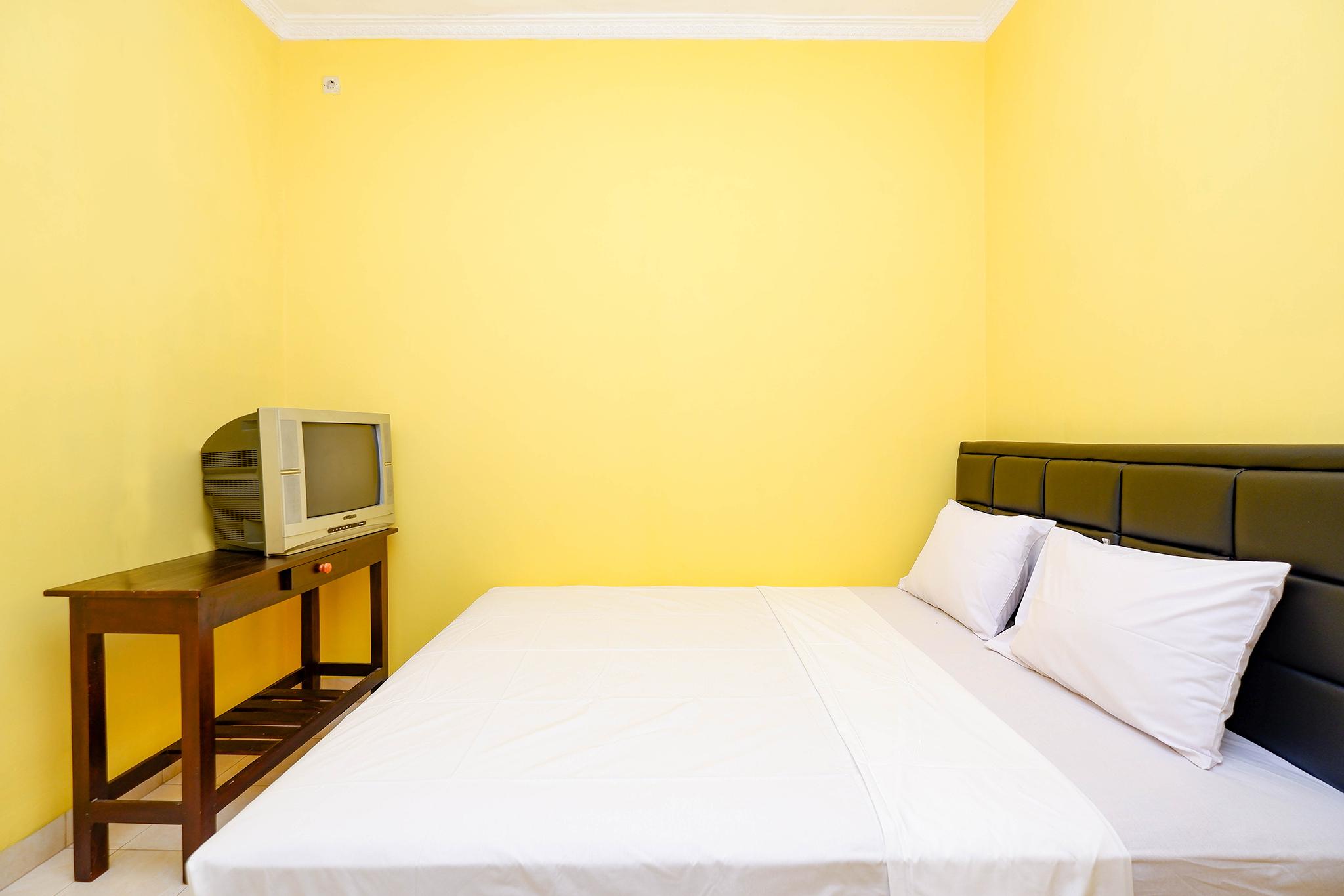 Spot On 2821 Griya Kawula Syariah Hotel Surakarta  Exterior photo