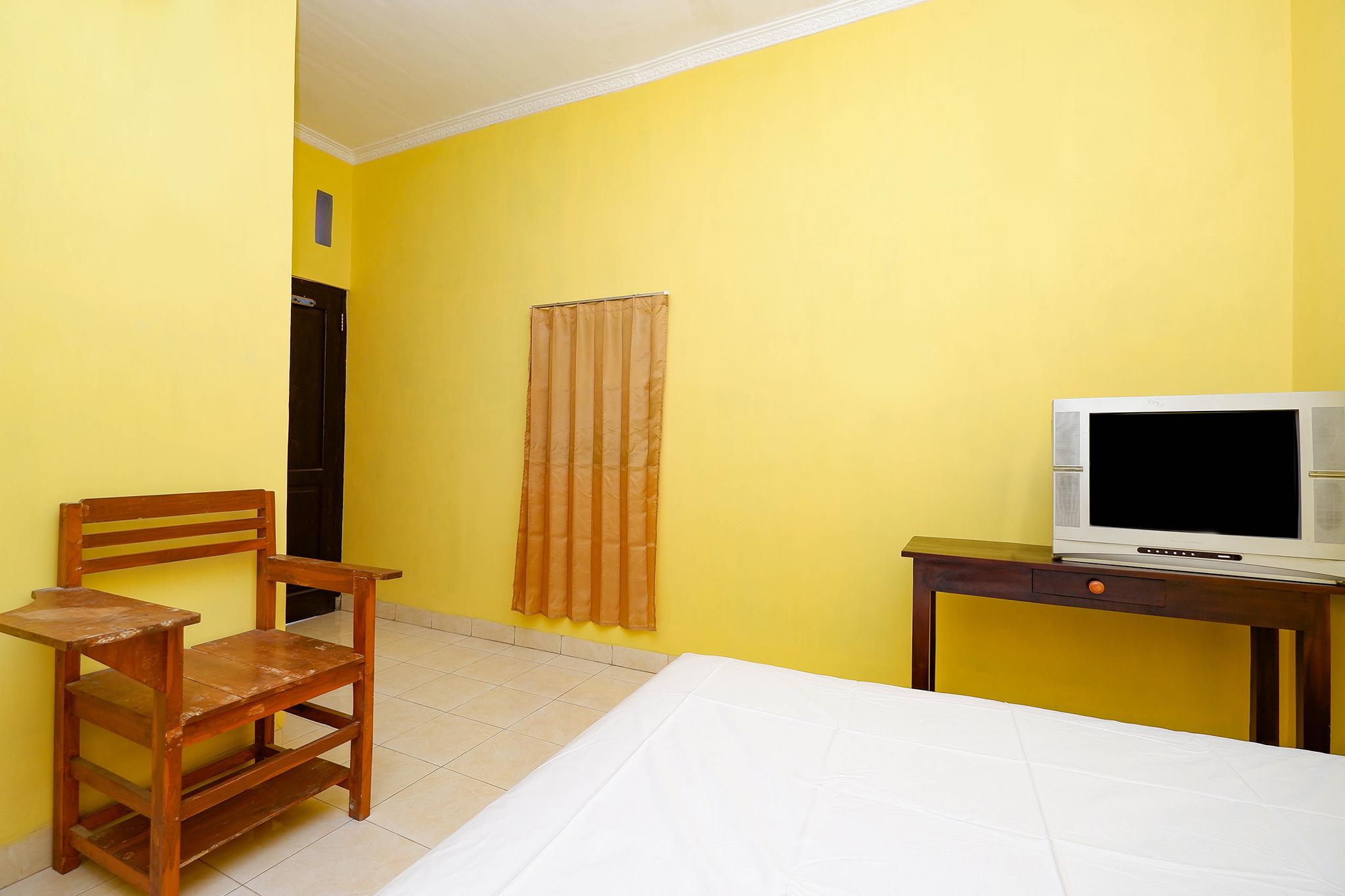 Spot On 2821 Griya Kawula Syariah Hotel Surakarta  Exterior photo
