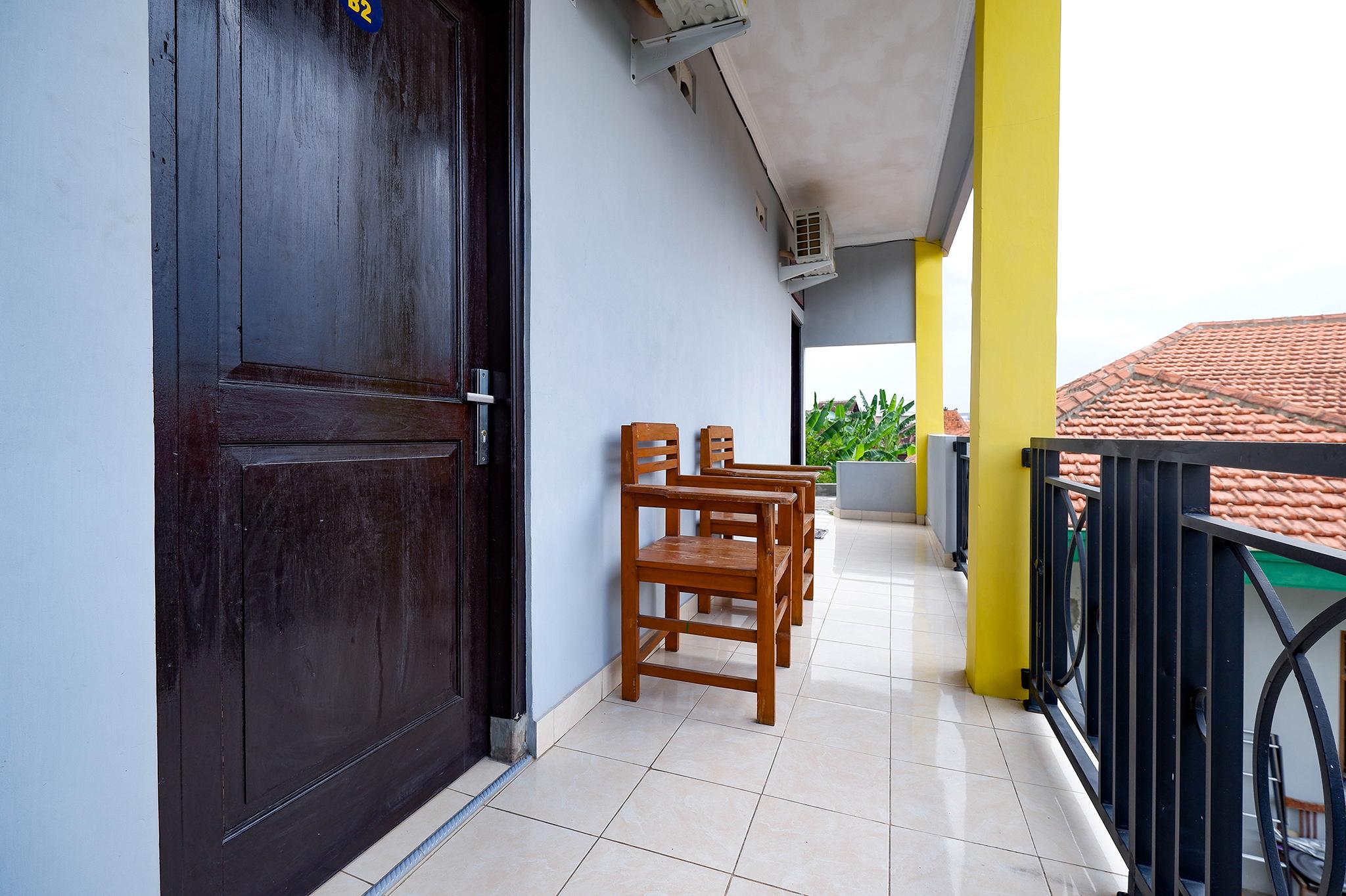 Spot On 2821 Griya Kawula Syariah Hotel Surakarta  Exterior photo